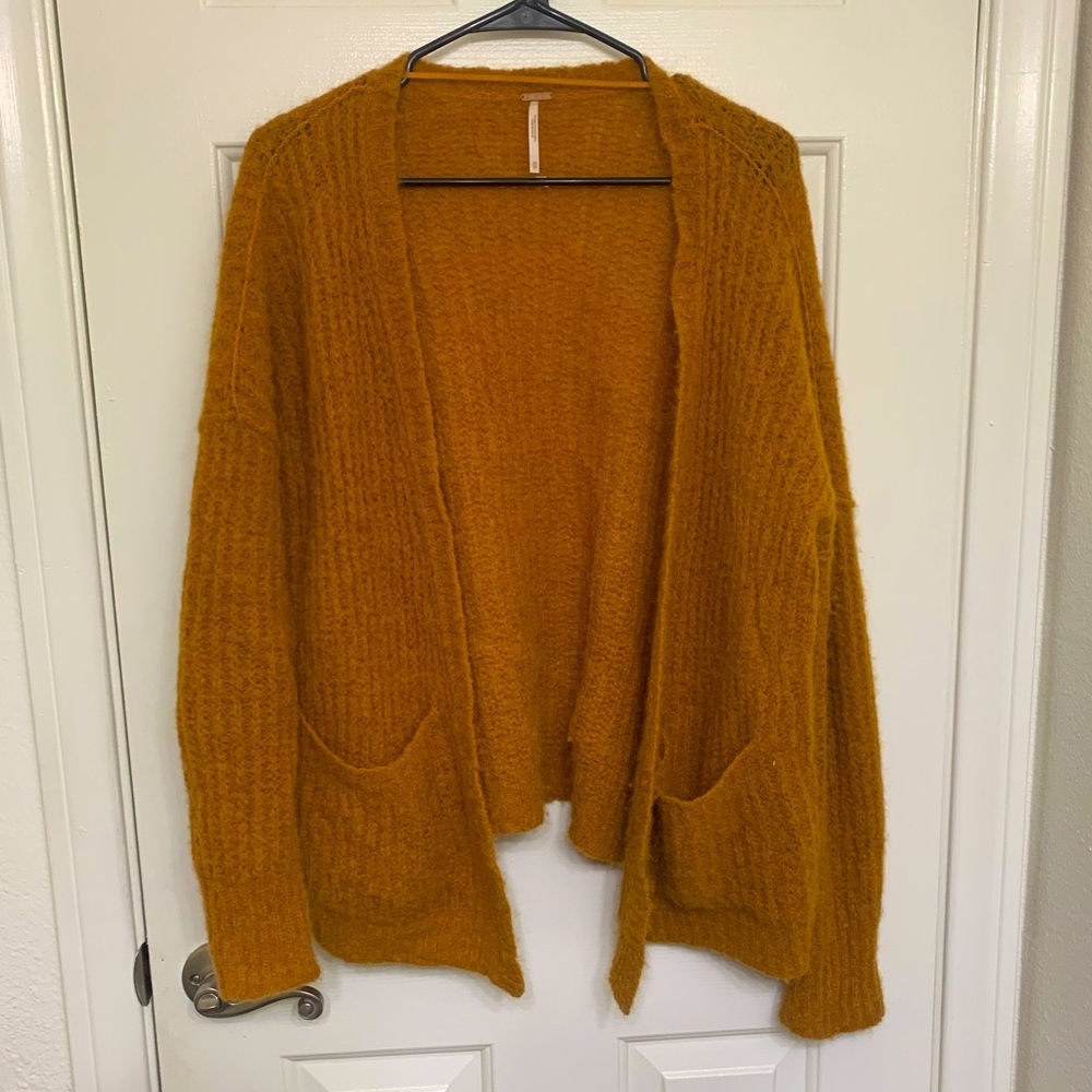 FREE PEOPLE Cardigan Sweater